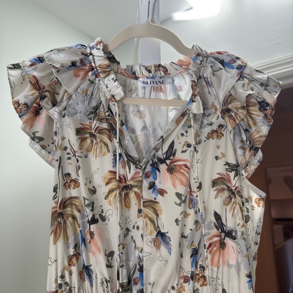 Petal & Pup Lizzie Floral Maxi Dress - Picture 4 of 4